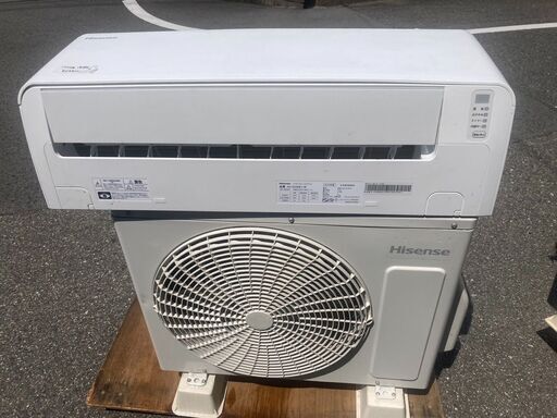 ☆中古￥23,800！Hisense　6畳用2.2kwルームエアコン　家電　HA-S22EE1-W型　2022年製　【BF032】