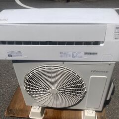 ☆中古￥23,800！Hisense　6畳用2.2kwルームエアコン　家電　HA-S22EE1-W型　2022年製　【BF032】