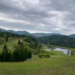 土日にゴルフ⛳️行ける女子の方 - スポーツ