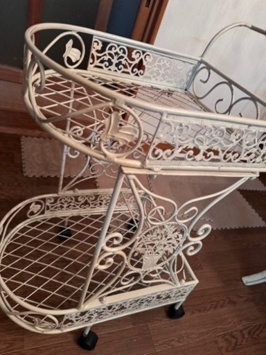 アンティークアイアン　ワゴン