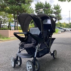 Gracoの二人乗りベビーカー「DUOGLIDER」とチャイルド...