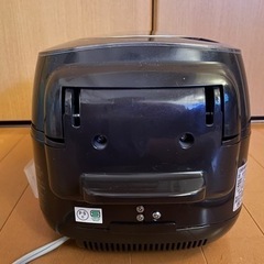 【受け渡し者様決定】象印 圧力IH炊飯器 極め炊き 鉄器コート プラチナ厚釜 5.5合の画像