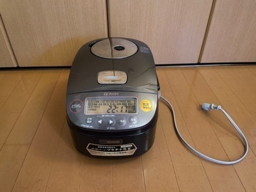 【受け渡し者様決定】象印 圧力IH炊飯器 極め炊き 鉄器コート プラチナ厚釜 5.5合