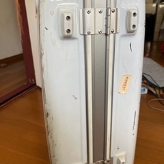 Mサイズキャリーケースの画像