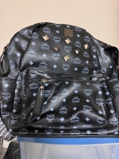 美品　中古 バッグ リュックサック A4 ブラック