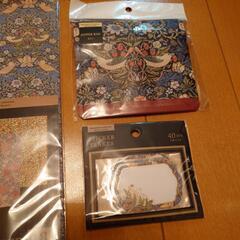 受け渡し予定決定　新品　ウィリアムモリス　文具系　8点の画像