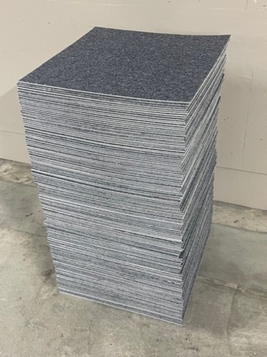 タイルカーペット　155枚 オフィス床 グレー系 中古