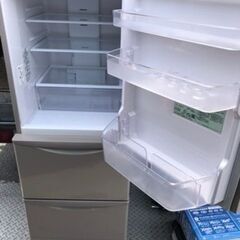 冷蔵庫 Tro NO 167 ?北九州市内配送設置無料✨? 日立 HITACHI 冷凍冷蔵庫 まんなか