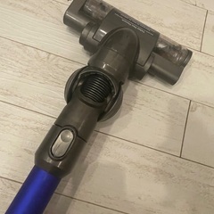 【ジャンク品】ダイソン 掃除機 スタンド付きの画像