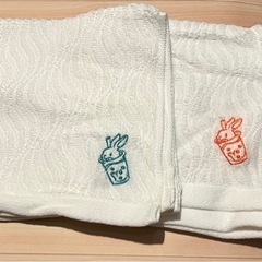 うさぎ刺繍入りハンドタオル　2枚