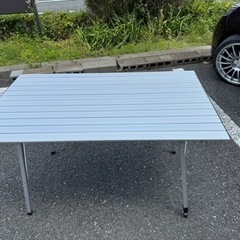 キャンプ、アウトドア折りたたみ式テーブルの画像