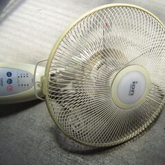 YUASA壁掛け扇風機