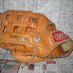 大昔のZETTのグローブ　ゼット　グラブ　外野手用　丸抜き　昭和...