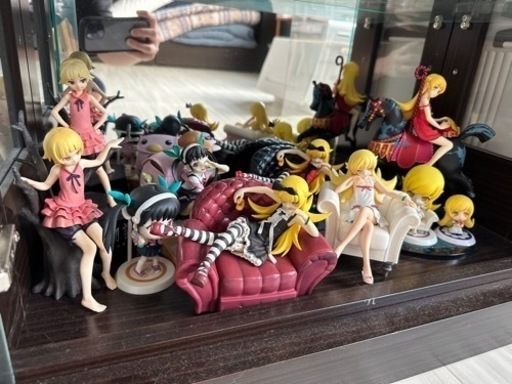 物語シリーズ　フィギュア