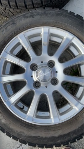ホイール&スタッドレスタイヤ　4つセット　ナット付き　175/65 R14