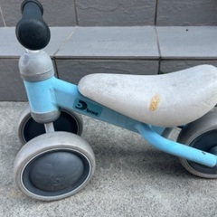 三輪車の画像