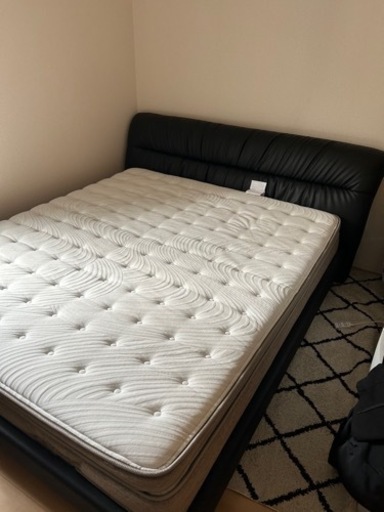 ニトリ　家具 ベッド クイーンサイズ