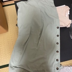 値下げ5着セット夏冬ワンピース3点と秋冬トップス2着の画像
