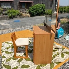 ドレッサー