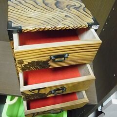 【29】3段　小引き出し　焼杉　小物入れ　整理箱　ミニチェスト　和風　木製の画像