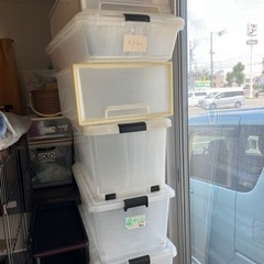 衣装ケース