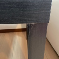 IKEA サイドテーブルの画像