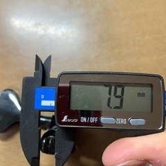 シャーラー　ベースペグ左1個の画像