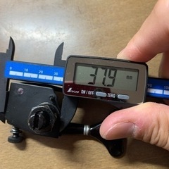 ヒップショット　ベース用ペグ左1個の画像