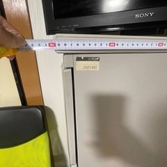 事務所の資料の置き棚の画像