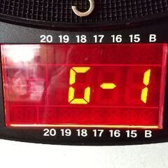 決まりました【中古美品】DARTSLIVE100S本体+BLITZERダーツボードスタンドのセット!!すぐにプレー出来ます!!の画像