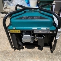 発電機 インバーター式 正弦波 最大出力2.0KVA 50Hz/...