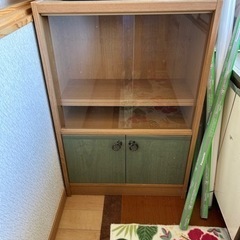 家具 小さな食器棚 