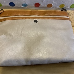 ショルダーバッグの画像
