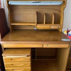 学習机、キャビネット