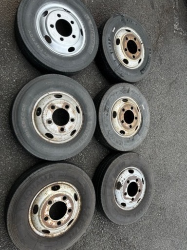 エルフ　ホイール　
タイヤセット