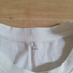 GUキッズTシャツ140cmの画像