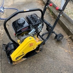 ハイガー　エンジン式　転圧機　プレートコンパクターの画像