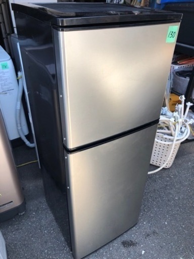 １３０　北九州市内配送無料 アズマ 冷蔵庫 136L 2ドア MR-ST136A シルバー 2019年製 一人暮らし 洗浄・除菌済み