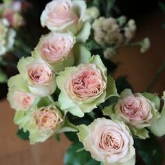 紫陽花のバスケットアレンジメントの画像