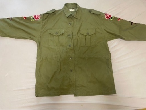 イロコイの刺繍ジャケット