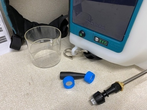 ?入荷！【動噴】makita充電式噴霧器 タンク10L 背負 18V用 【農機具･耕運機の高価買取アールワン田川店】