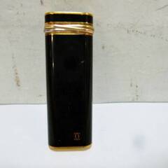カルティエ　ガスライター　トリニティ 喫煙グッズ 黒 ブラック ゴールド ロゴ　アンティーク ロゴ入り Cartier　ライター