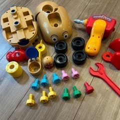 値下げ中🉐アンパンマン☺︎くみたてDIY はしるぞっ! ねじねじ...