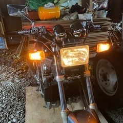 値下げしますヤマハFZX750！！車検長期！整備が必要です！！車検令和８年8月迄！ の画像