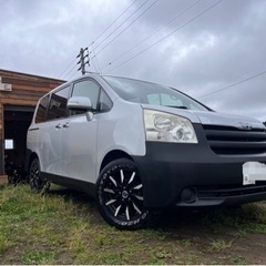 【値下げ】カスタム　H21  ノア　X   4WD   両側パワ...