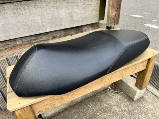 シグナス　グリファス　ワイズギア　ローダウンシート