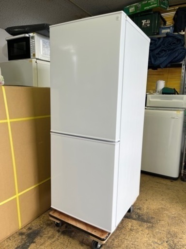 美品✨ 近隣送料無料!! 2023年製 ニトリ 2ドア冷凍庫 140L NTR-140WH 家電 キッチン家電 冷蔵庫