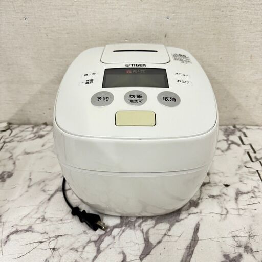 18106  TIGER 炊きたて IH炊飯器  5.5合 ◆大阪市内・東大阪市他 6,000円以上ご購入で無料配達いたします！◆ ※京都・高槻・枚方方面◆神戸・西宮・尼崎方面◆生駒方面、大阪南部方面　それぞれ条件付き無料配送あり！