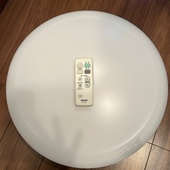 ２２年製　東芝　LED シーリングライト
