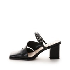 REDYAZEL レディアゼル スクエアトゥストラップミュールサンダルの画像